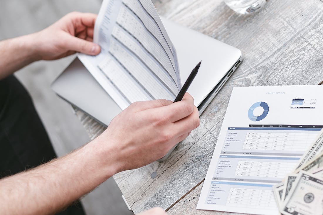 The Ultimate Guide to Financial Wellness: Balancing Budgets and Building Wealth Image 2