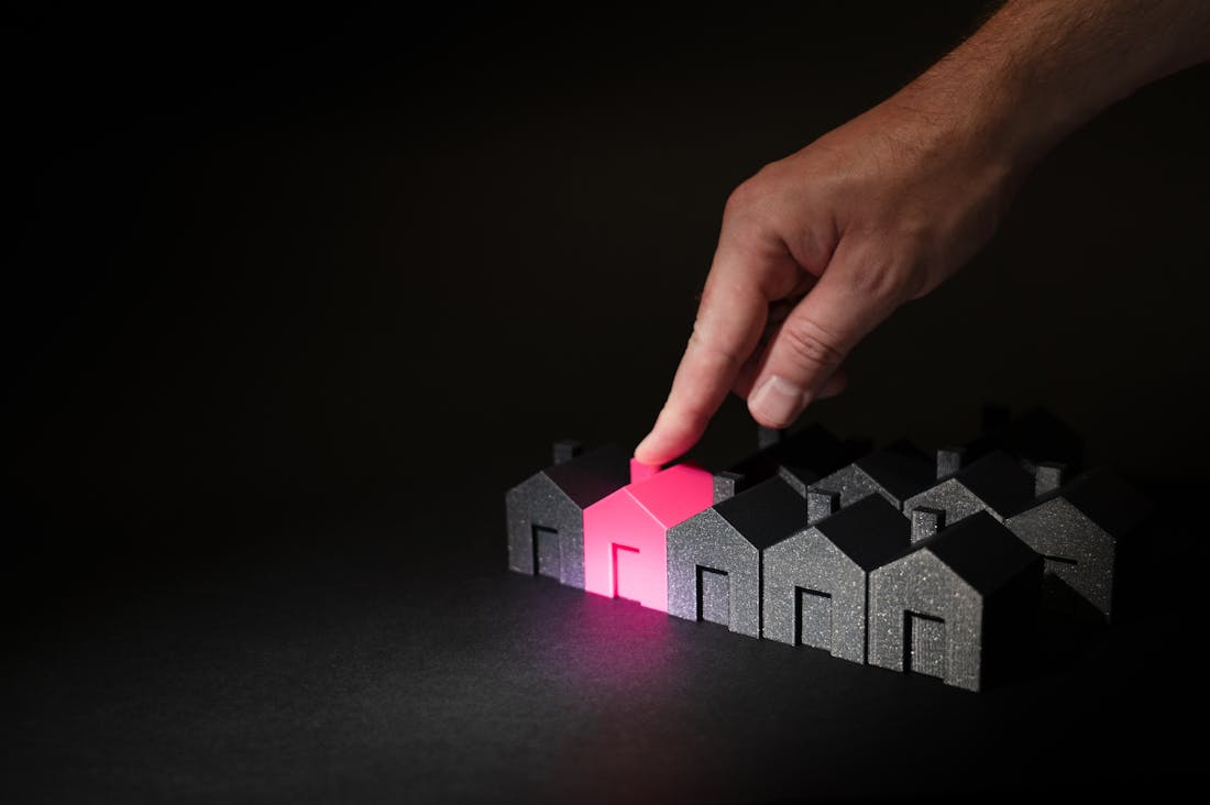 Investing Basics for Young Adults Seeking Financial Independence Image 1