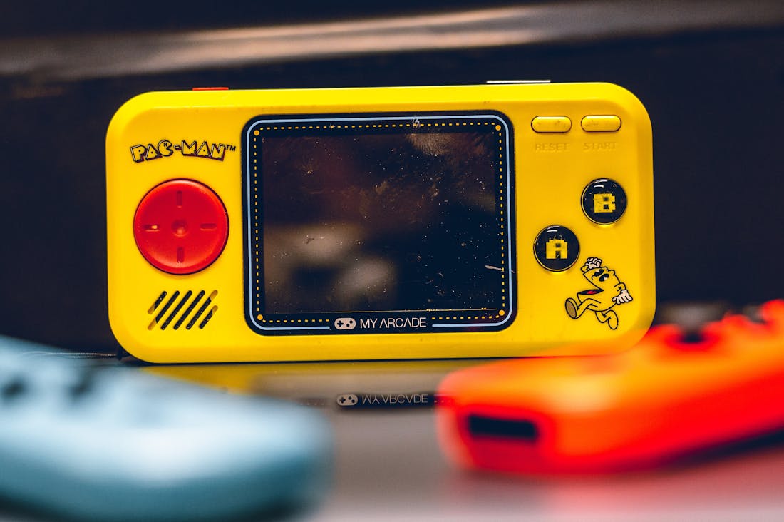 Reviving Retro Tech: Timeless Gadgets in a Modern World Image 3