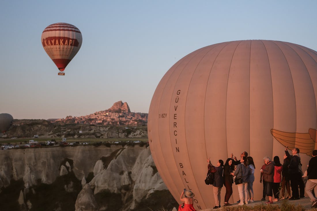 Travel Essentials: Creating Memorable Experiences on Your Journeys Image 1