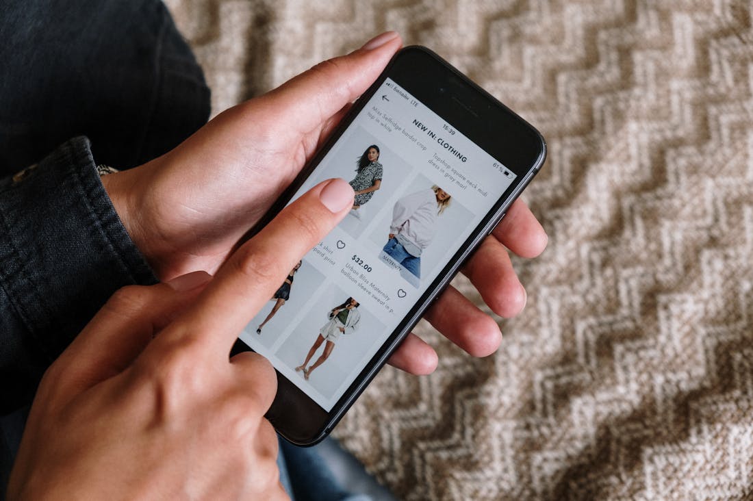 Comprehensive Guide to Transforming Your Small Business Online Image 1