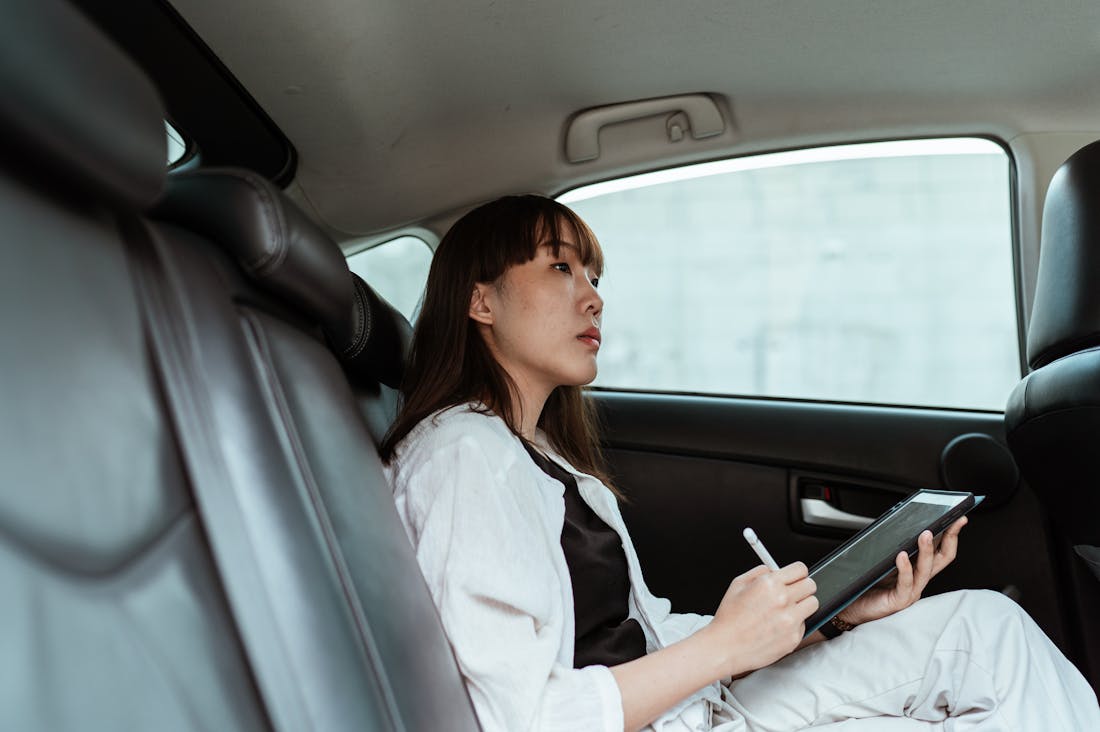 Current Trends in Cutting-Edge Automotive Technology Image 3