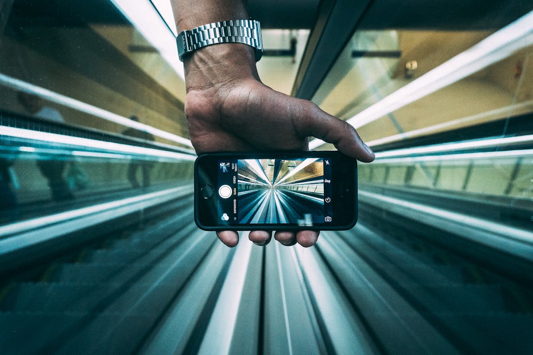 Revolutionizing Your Travel Experience with Technology Image 1