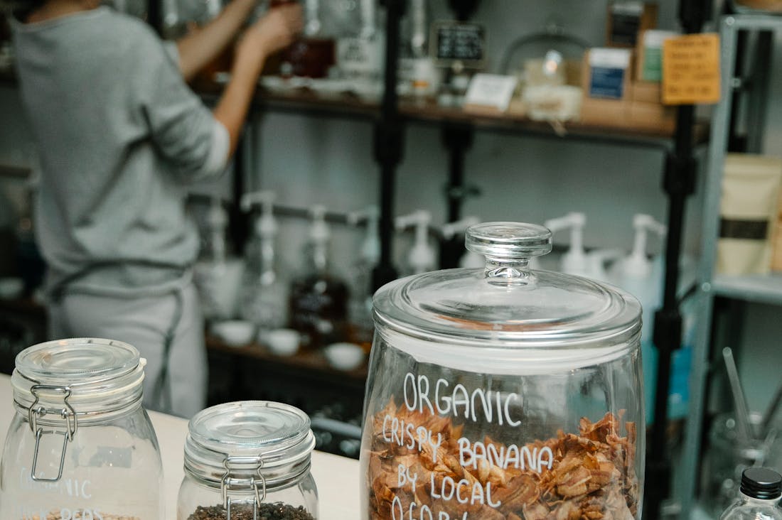 A New Perspective on Sustainable Living: Practical Steps to Reduce Your Environmental Footprint Image 1