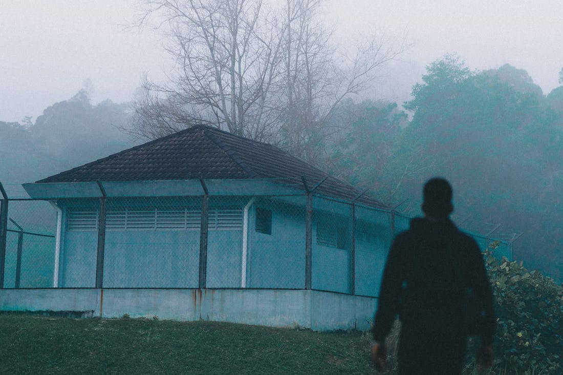 Achieve Financial Independence through Smart Investment Strategies for Young Adults Image 2