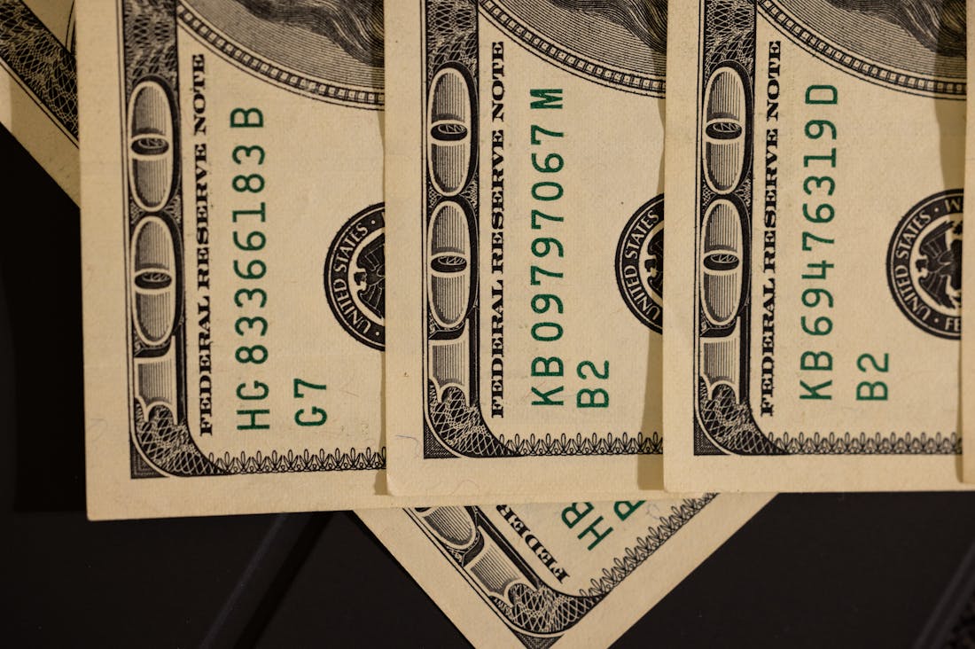 Achieving Financial Independence: Strategies for Smart Savers and Investors Image 1