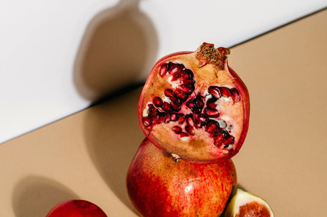 Achieving Optimal Health Through Balanced Nutrition and Mindful Practices Image 3