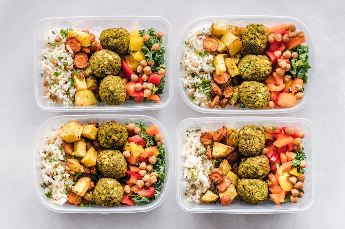 Achieving Optimal Health Through Smart Eating Habits Image 1