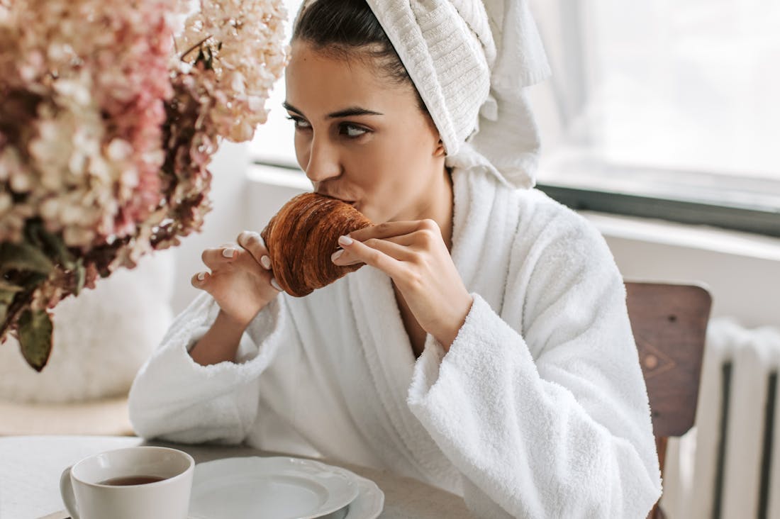 Achieving Wellness Through Balanced Nutrition and Mindfulness Practices Image 3