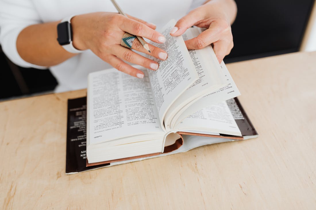 Adapting to the Digital Era: Essential Tech Knowledge for Everyday Life Image 2