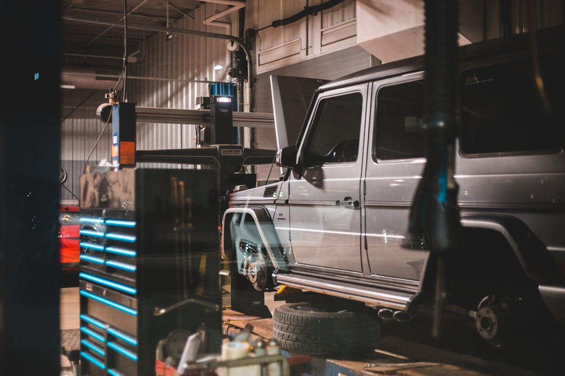 Advancements in Automotive Technology Reshaping the Driving Experience