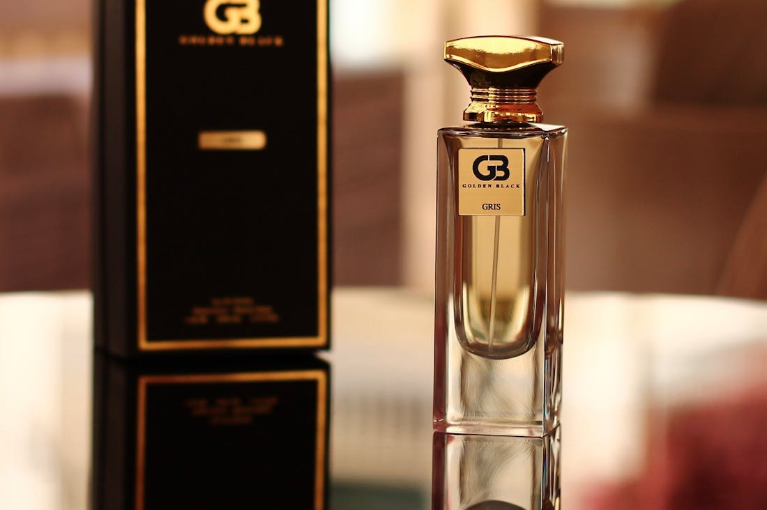 Advancing Your Career in Tech: Building a Strong Personal Brand in a Competitive Job Market Image 1