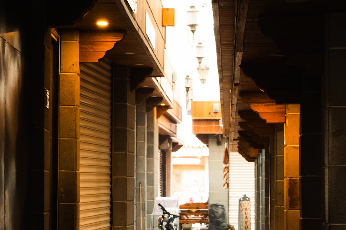 Affordable Travel Tips: Discovering Hidden Gems Without Breaking the Bank Image 2