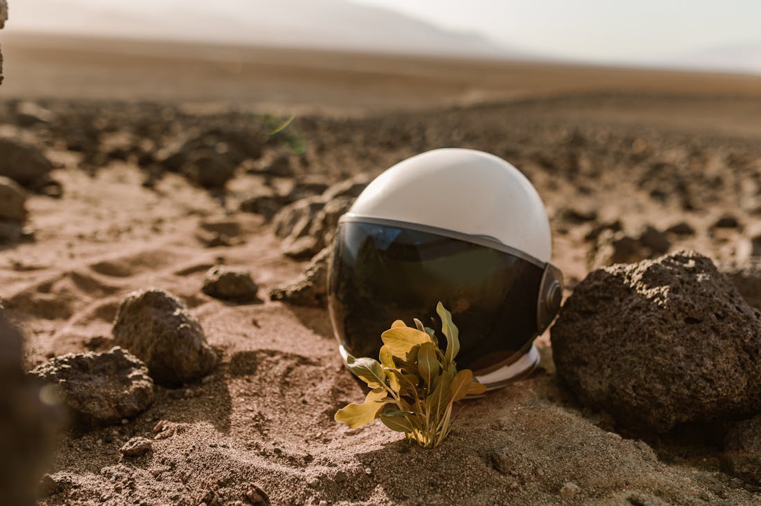 Approaches to Smart Investing for Young Professionals in Today's Economy Image 2