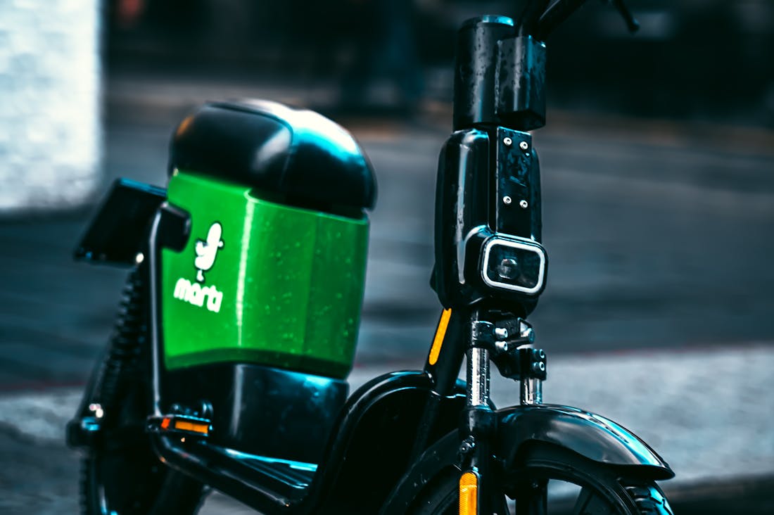 Automotive Advances: The Impact of Electric Vehicles on Future Mobility and Environment Image 3