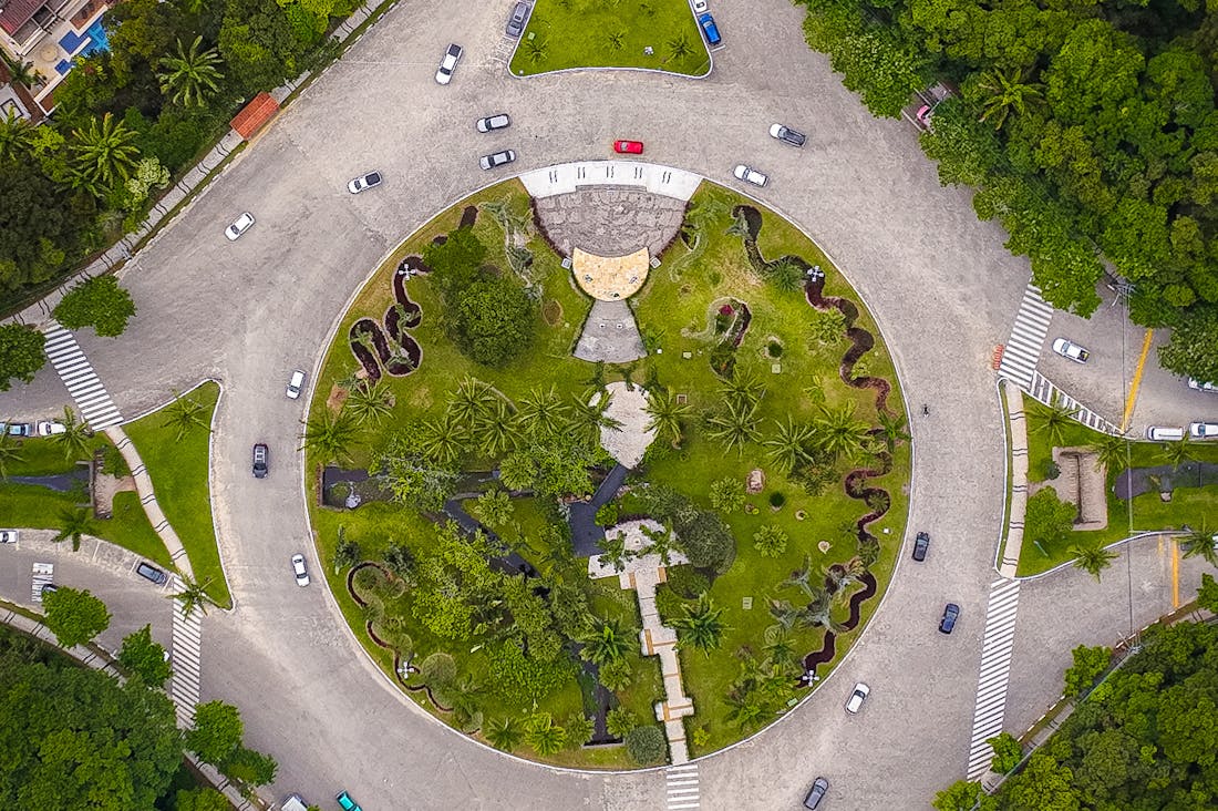 Automotive Evolution: The Intersection of Sustainability and Innovation in Modern Vehicles Image 2