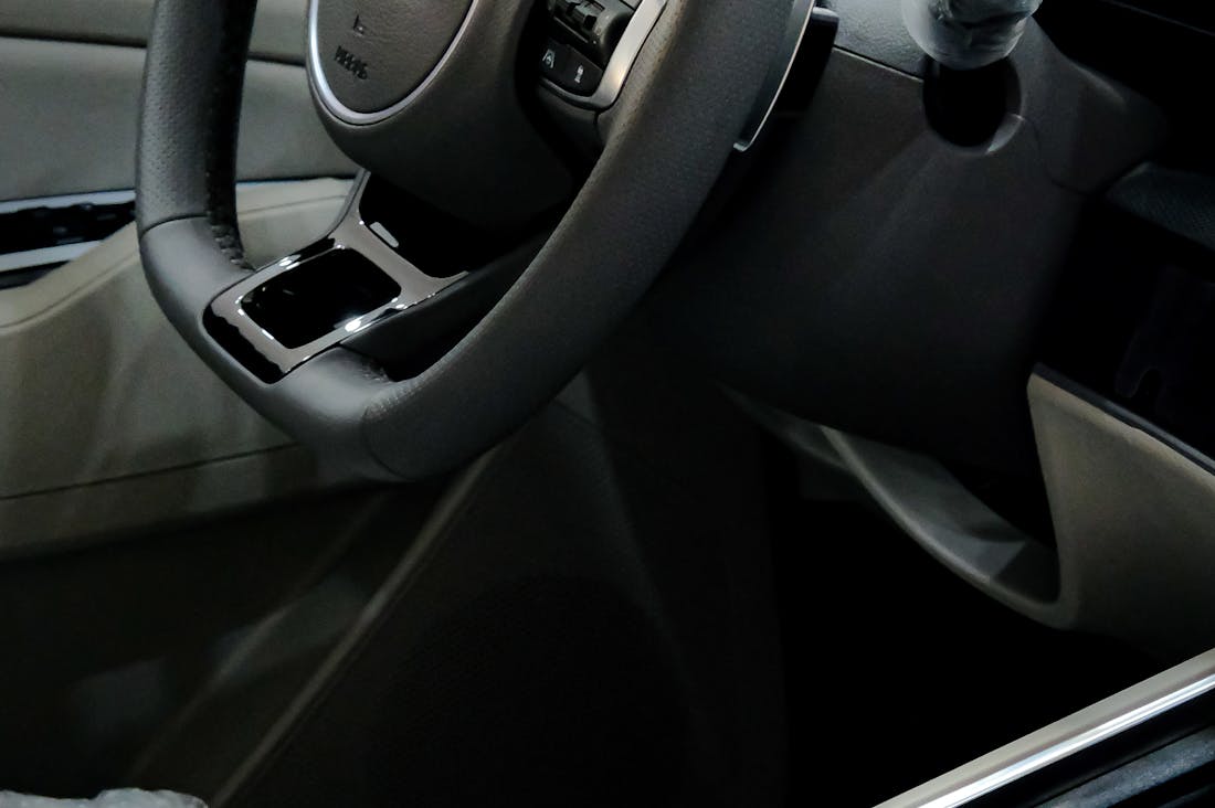 Automotive Innovations Transforming Everyday Driving Experiences Image 1