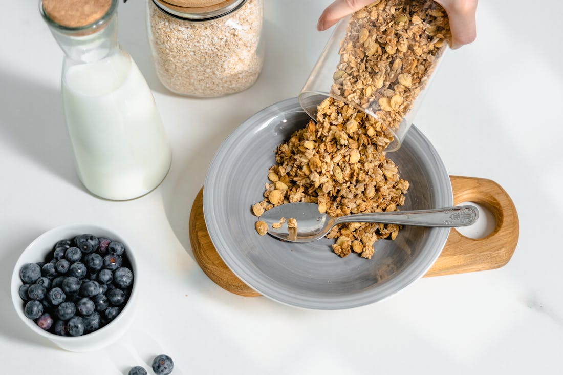 Balancing Nutrition Amidst a Busy Lifestyle: Tips for Healthier Choices Image 2