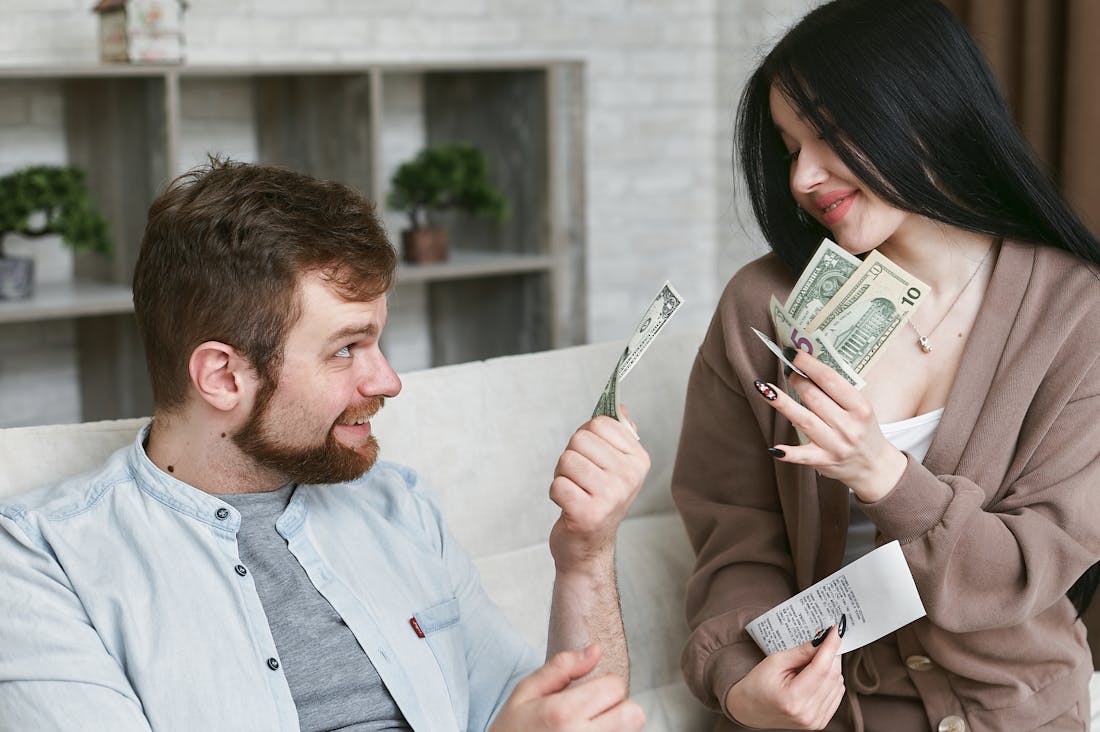 Balancing Personal Finance and Lifestyle Choices for Lasting Happiness Image 1