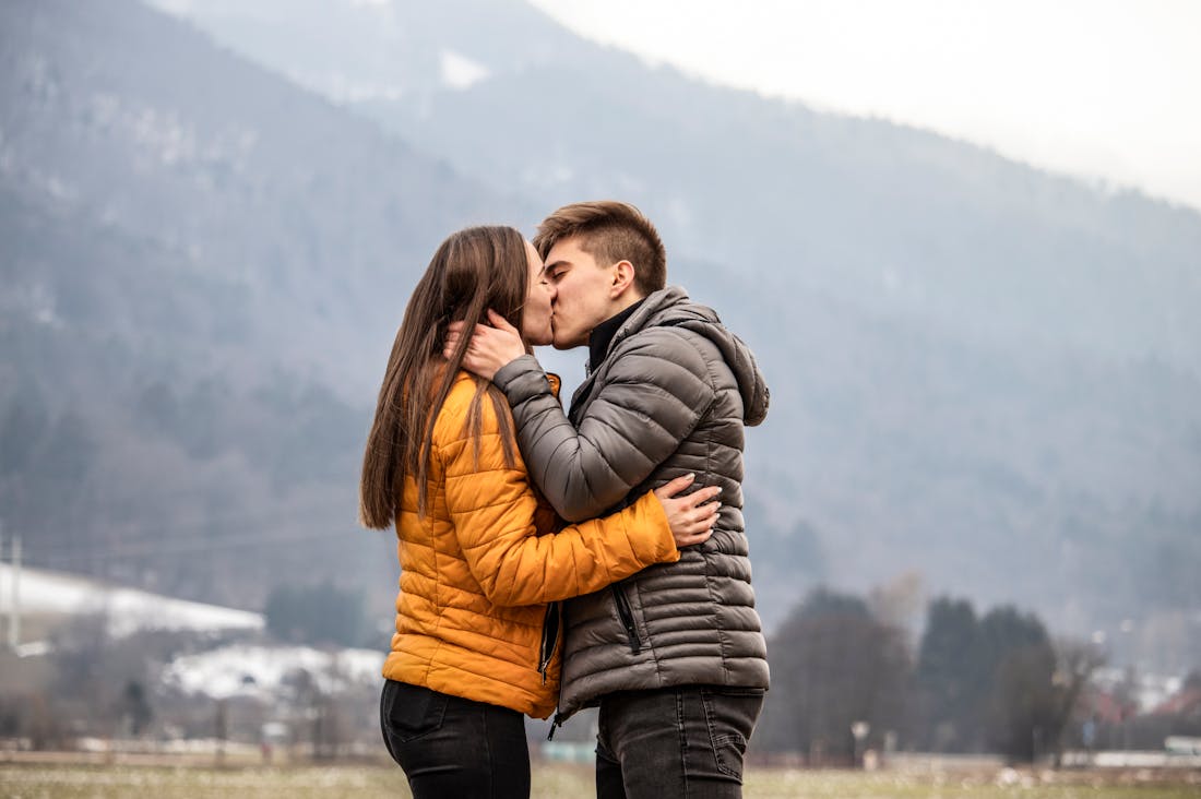 Balancing Tech and Nature: Finding Harmony in a Digital World Image 2