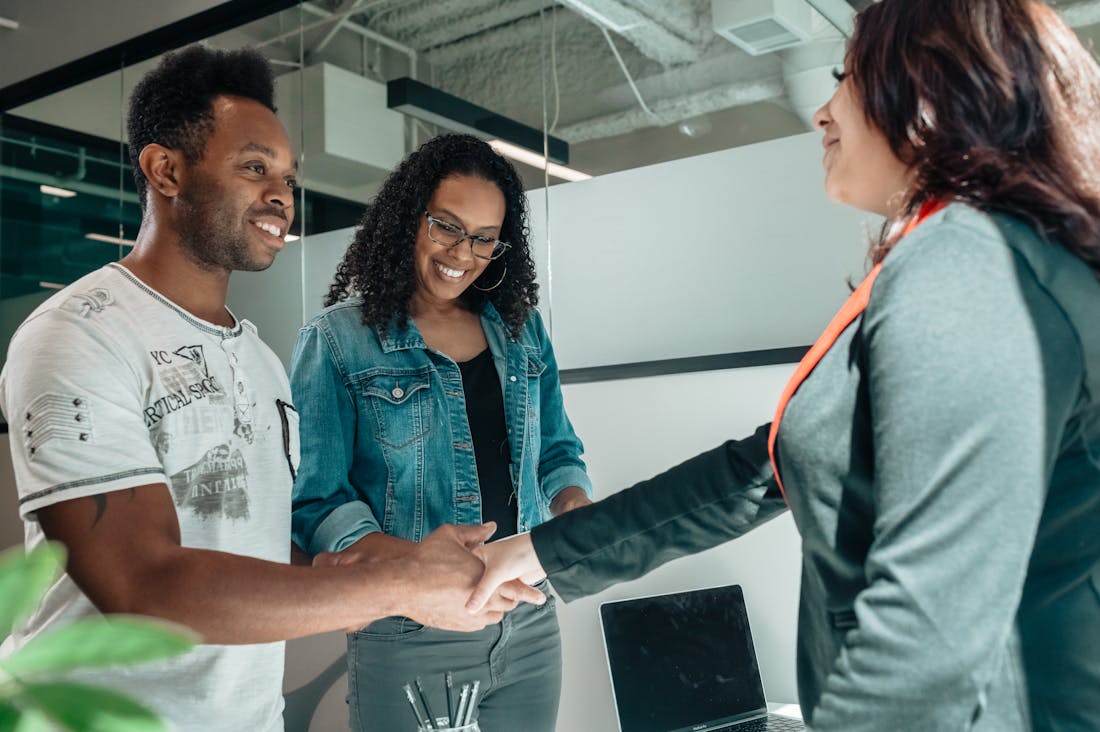 Balancing Tech Use with Real-Life Connections for Mental Wellness Image 3