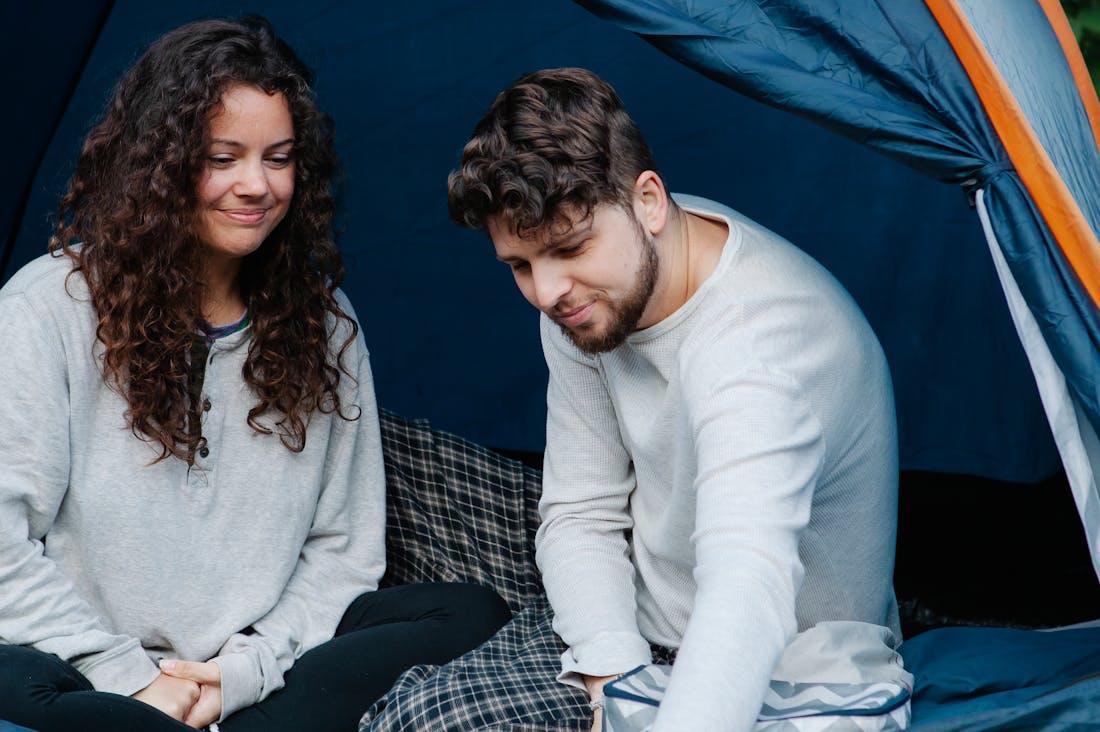 Balancing Your Digital Life: Strategies for Maintaining Focus and Well-Being in a Connected World Image 2