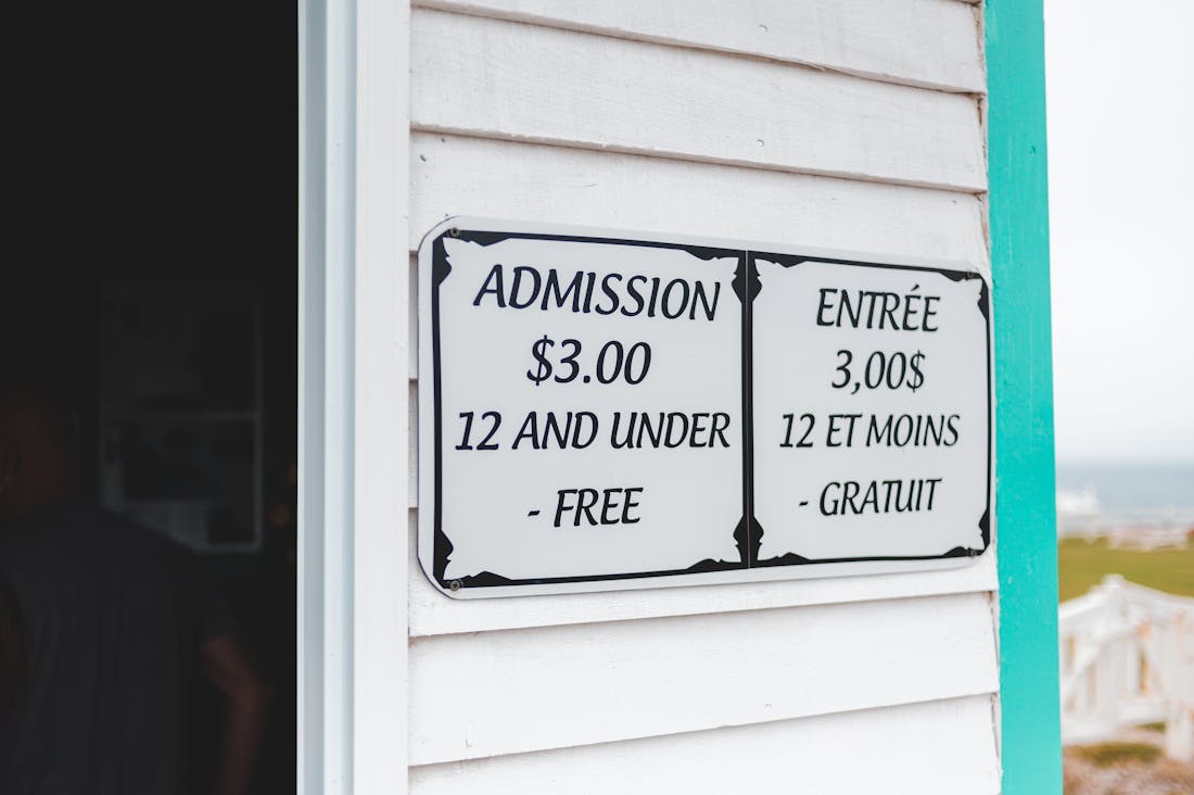 Budget-Friendly Travel Tips for the Adventurous Spirit Image 2