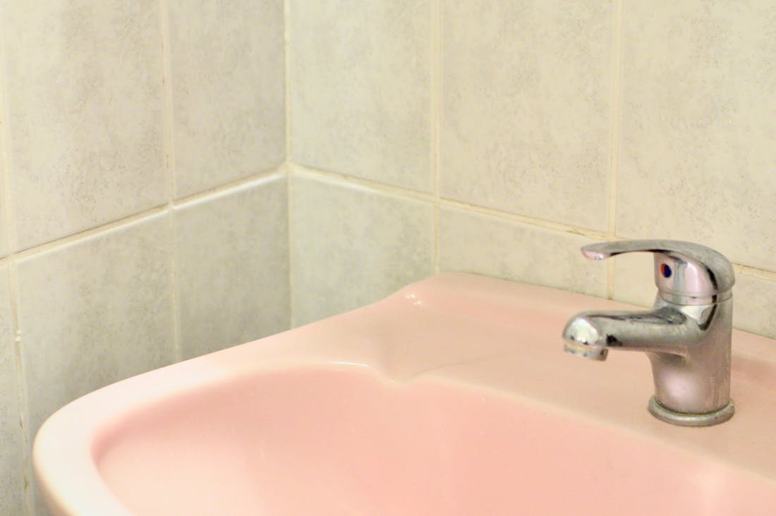 Building a Smart Home: Innovative Gadgets for Everyday Living Image 1