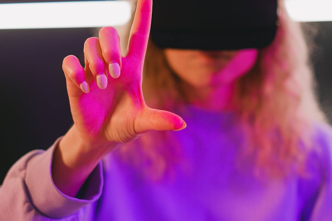 Building Strong Relationships in a Digital Age Image 2