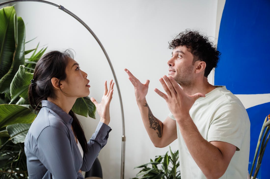 Building Stronger Relationships Through Effective Communication Techniques Image 3