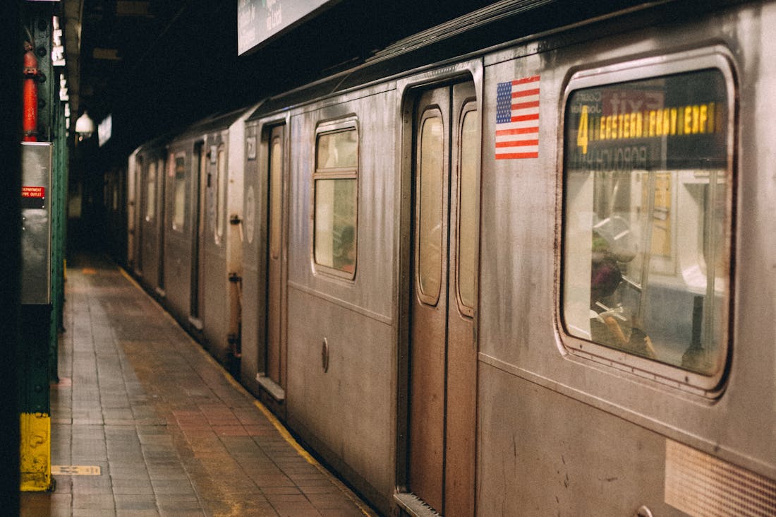 Choosing Sustainable Transportation Options for a Greener Future Image 2