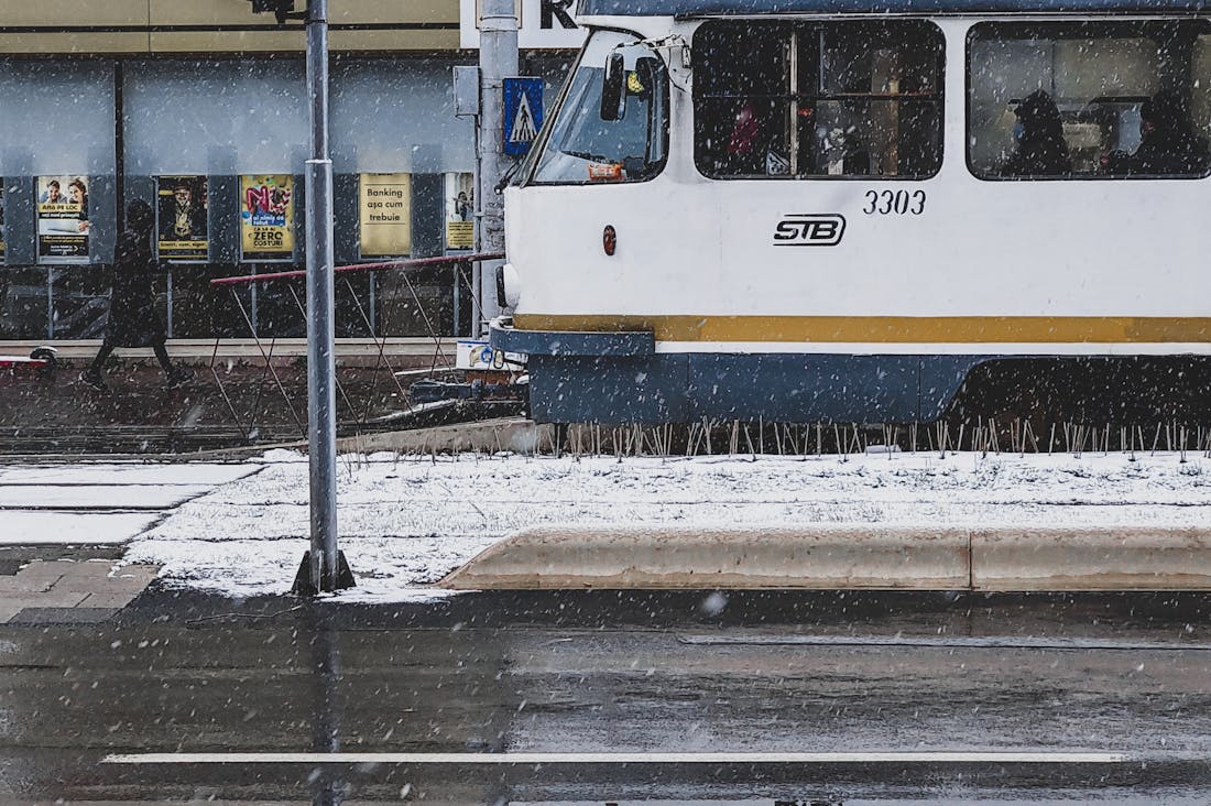 Compelling Reasons to Invest in Sustainable Transportation Solutions Image 3