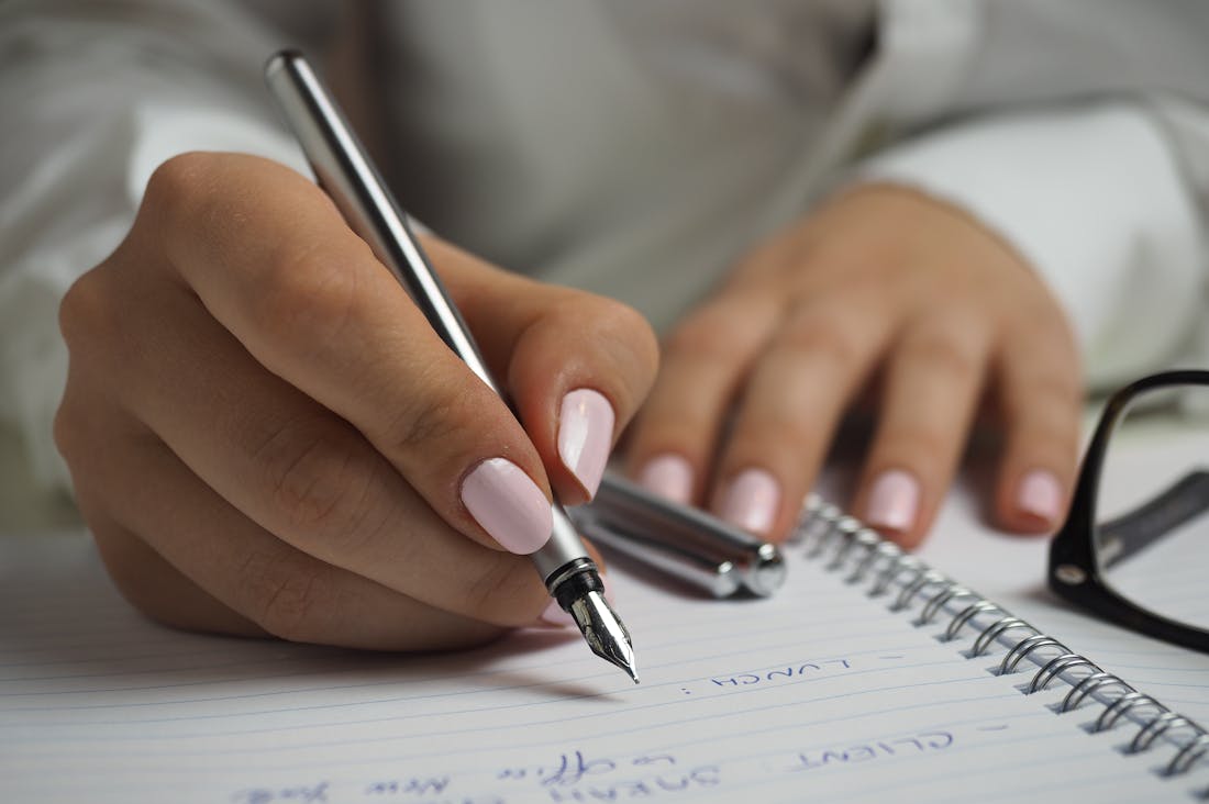 Crafting a Balanced Lifestyle with Technology and Productivity Hacks Image 2