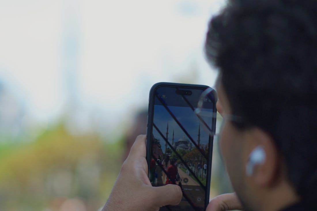 Crafting Memorable Travel Experiences: Culture, Destinations, and Adventure Image 2