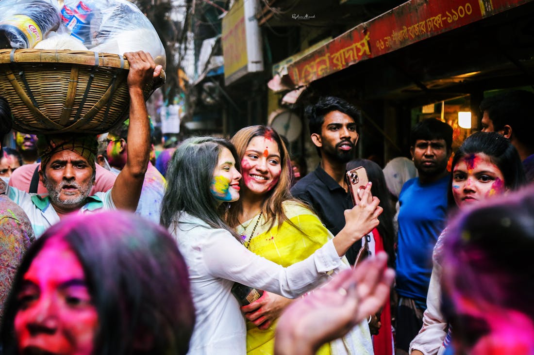 Crafting Memorable Travel Experiences through Local Culture and Cuisine Image 2