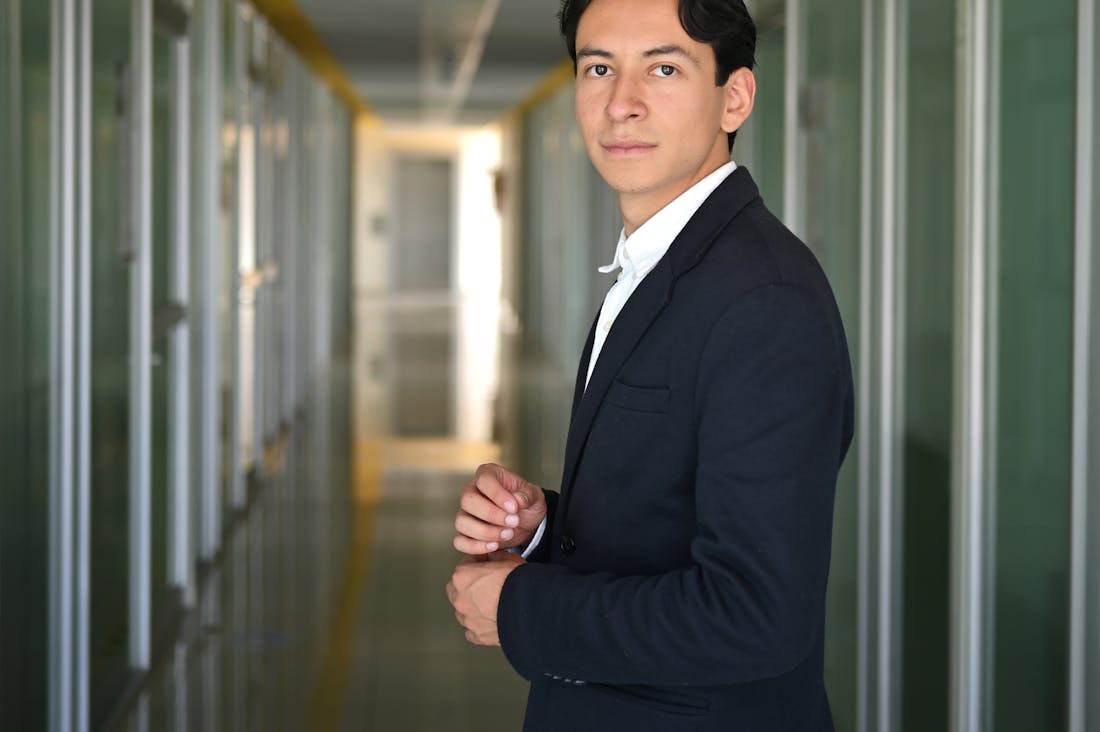 Creative Approaches to Personal Finance for Young Professionals