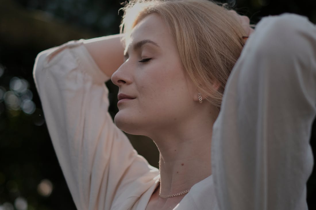 Cultivating Mindfulness in a Hectic World: Strategies for Everyday Peace Image 3