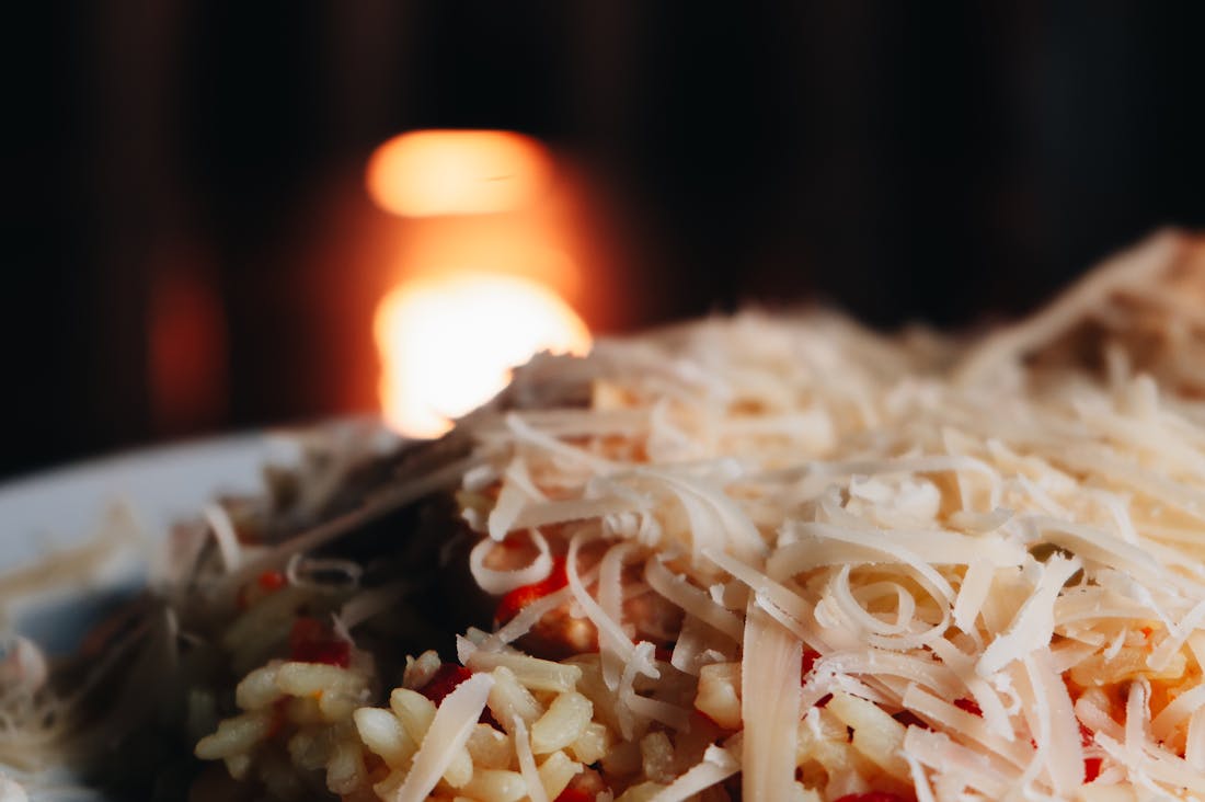 Cultivating Wellness through Mindful Eating Practices Image 2