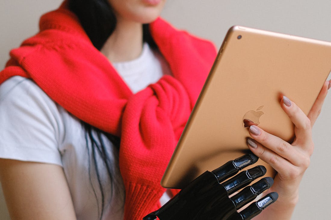 Cutting-edge Technology Trends Shaping Our Daily Lives Image 2