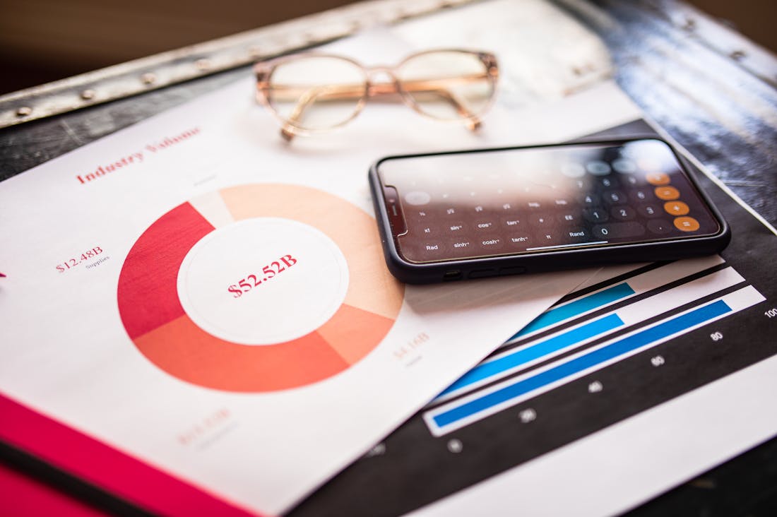 Demystifying Financial Freedom: The Intersection of Personal Finance, Tech, and Lifestyle Choices Image 2