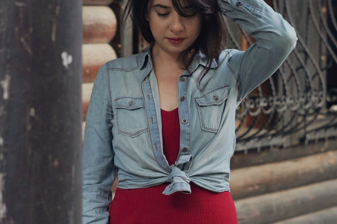 Denim Trends You Need to Know for a Stylish Wardrobe Update Image 1