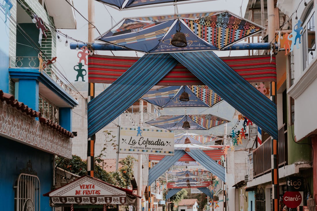 Discovering New Places: Travel Tips for the Modern Adventurer on a Budget Image 3