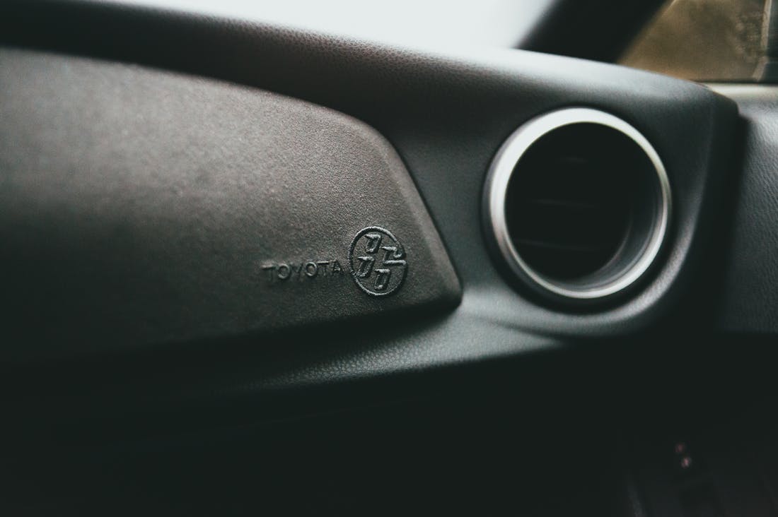 Driving Change: The Intersection of Automotive Innovation and Environmental Responsibility Image 2