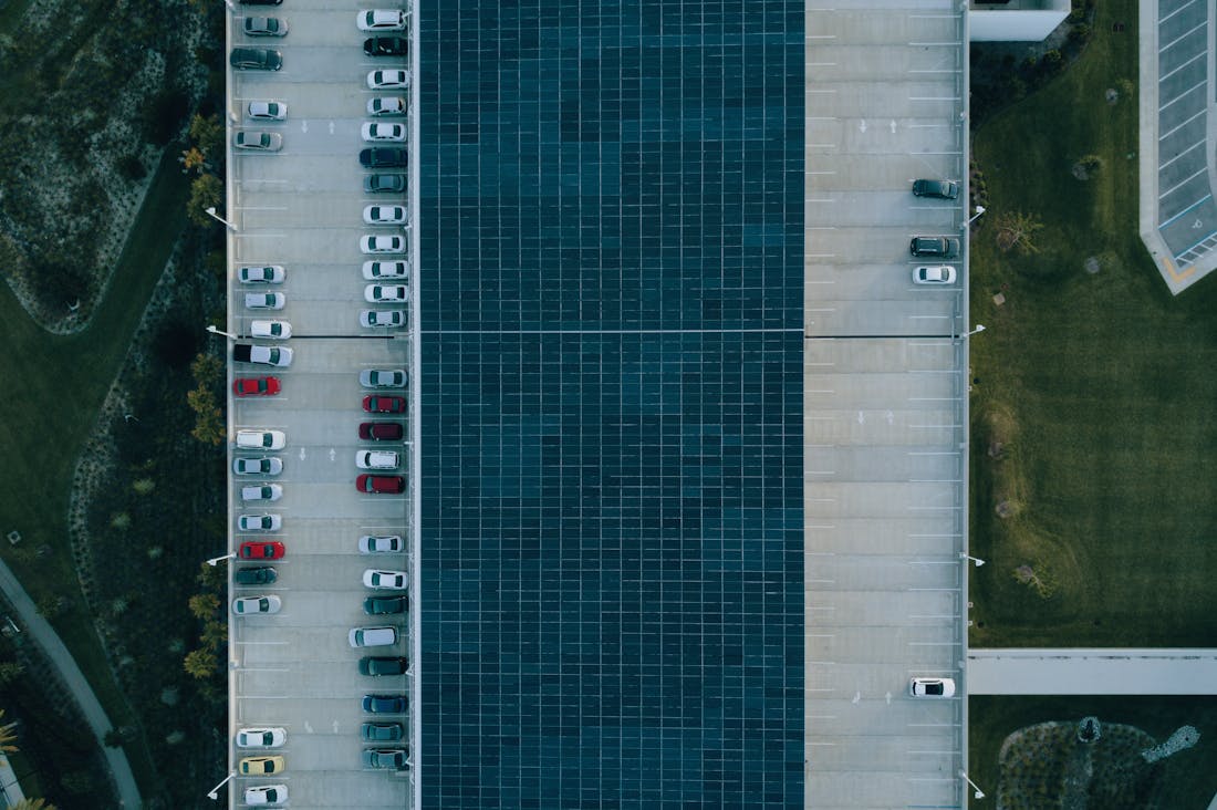 Driving Innovation: How Technology is Transforming the Automotive Industry Image 1