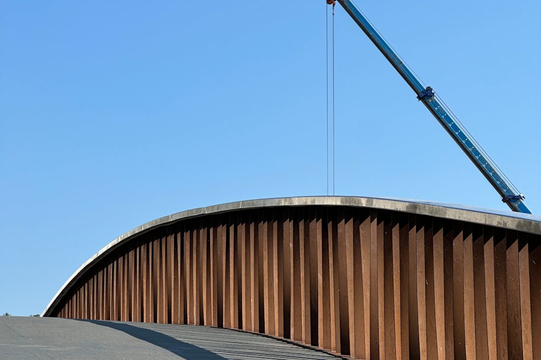 Driving Into the Future: The Intersection of Technology and Sustainable Auto Innovations Image 3