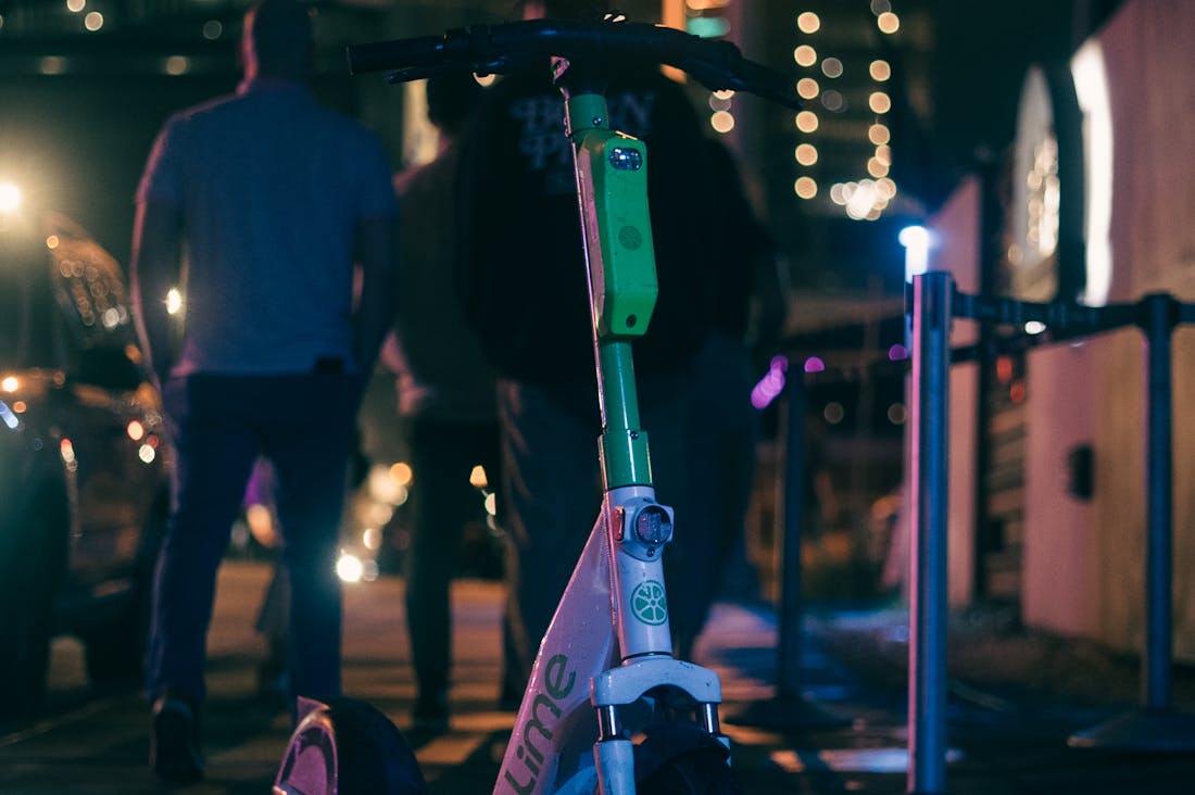 Driving Towards Sustainability: How Eco-Friendly Cars are Transforming the Auto Industry Image 2