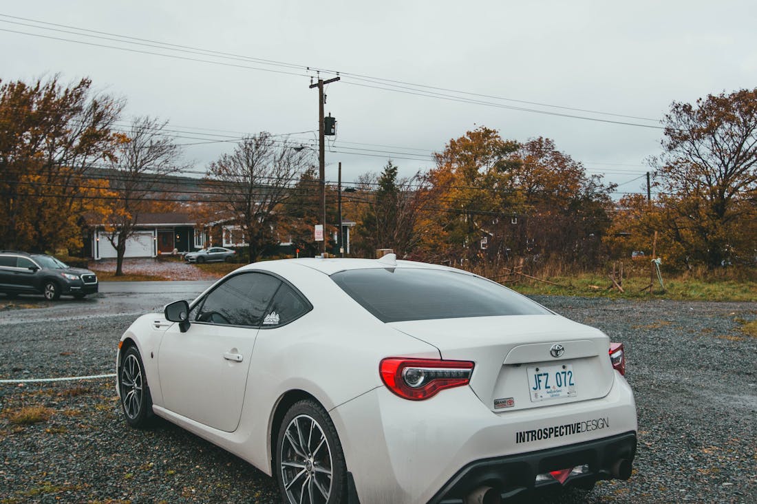 Eco-Friendly Automotive Trends Shaping the Future of Mobility Image 3