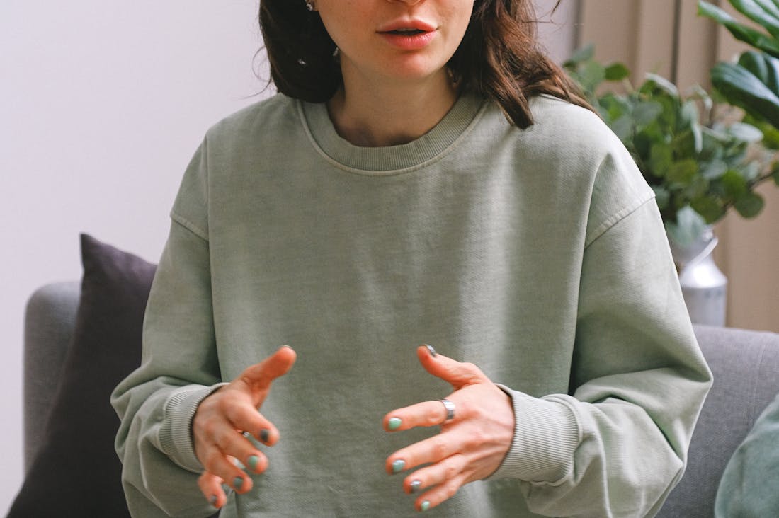 Effective Communication Techniques for Building Stronger Relationships Image 1