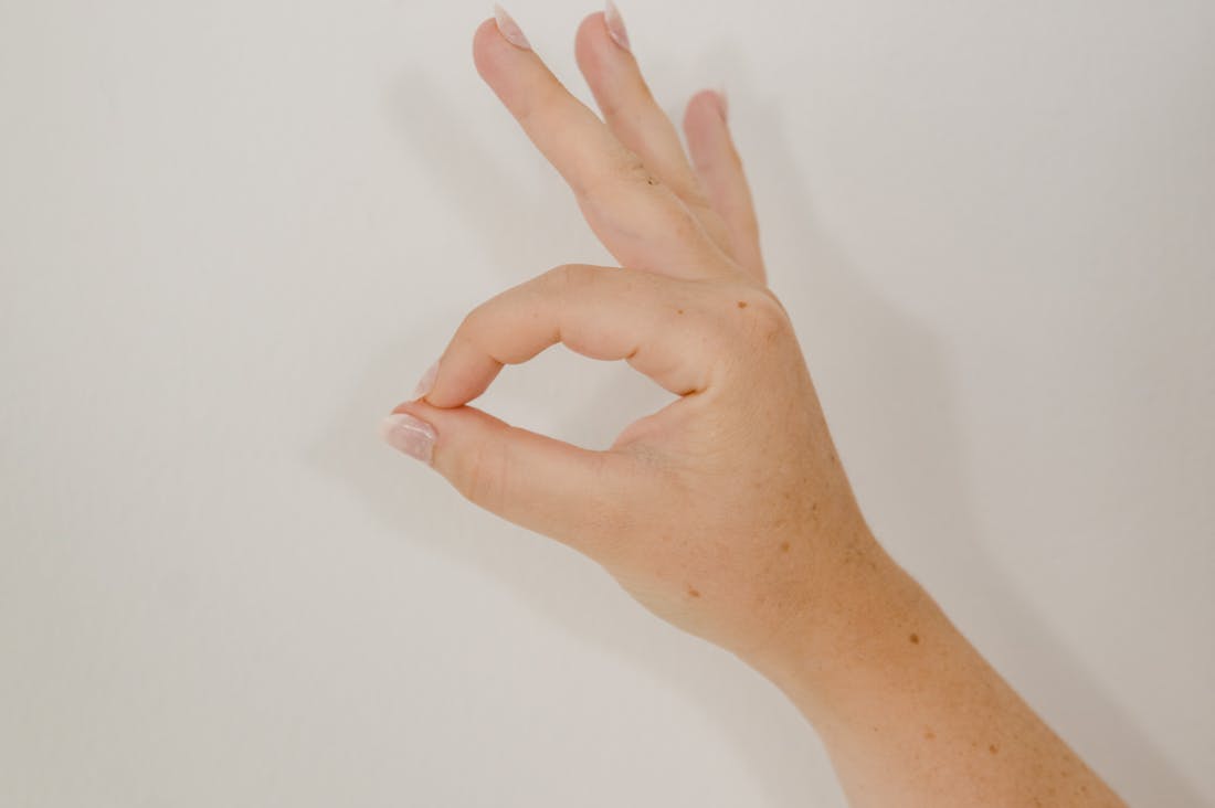Effective Communication Techniques to Strengthen Personal Relationships and Enhance Connection Image 2