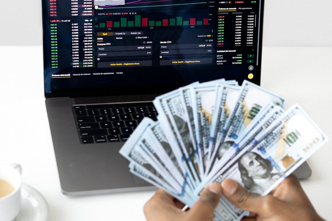 Effective Money Management: Building a Foundation for Lasting Security Image 3